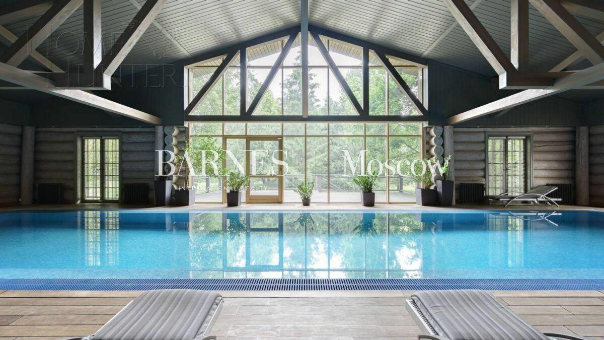 2-этажный коттедж 620 м² с отделкой