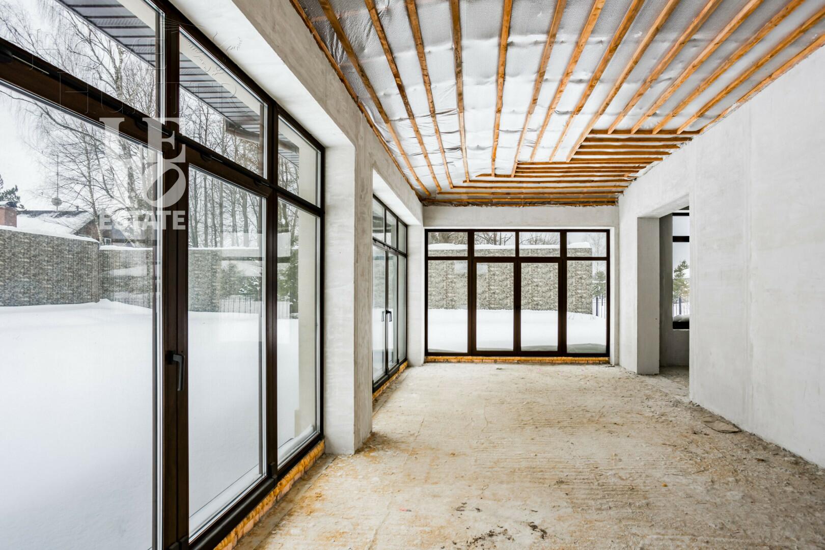 2-этажный коттедж 572 м² без отделки