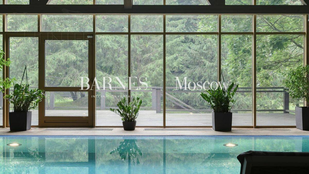 2-этажный коттедж 620 м² с отделкой