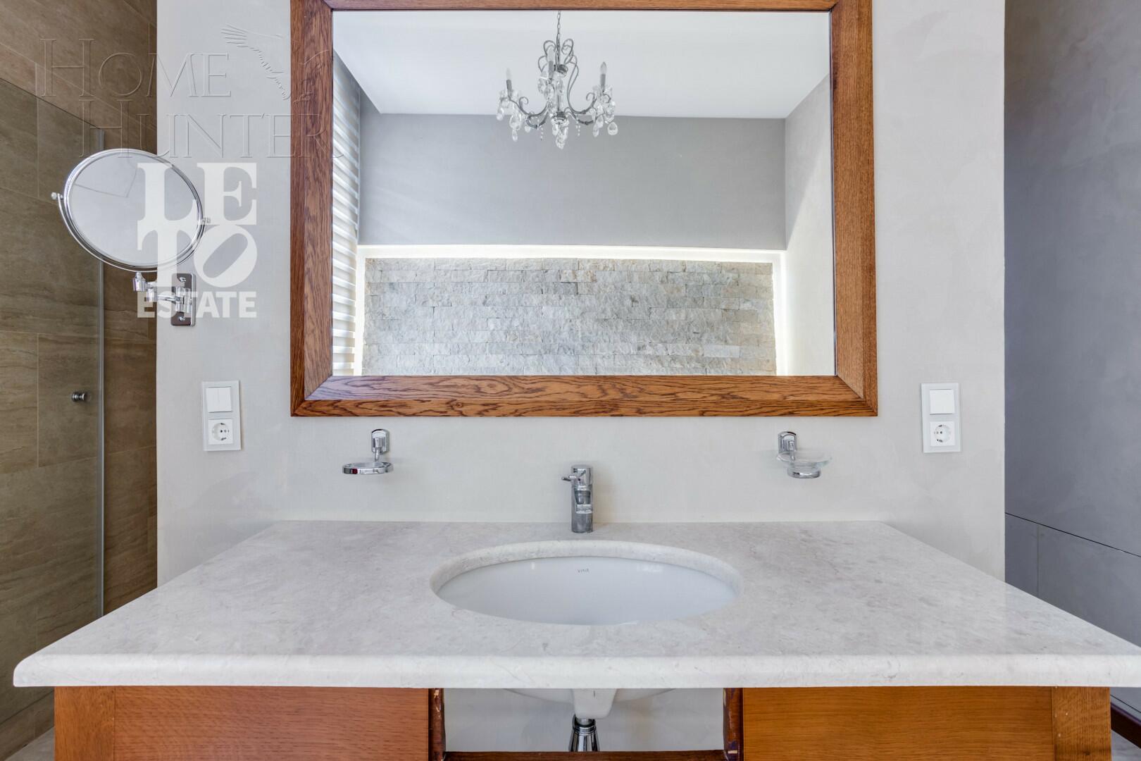 2-этажный коттедж 3 550 м² с отделкой