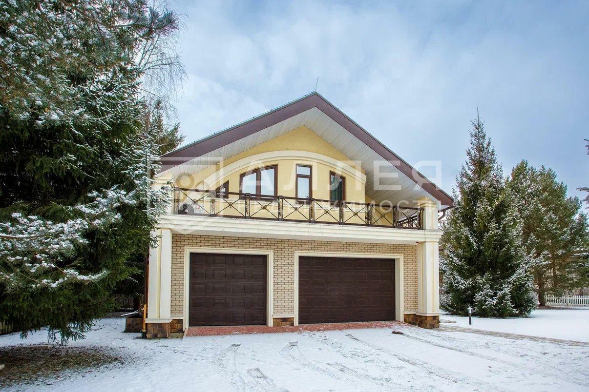 2-этажный коттедж 370 м² с отделкой