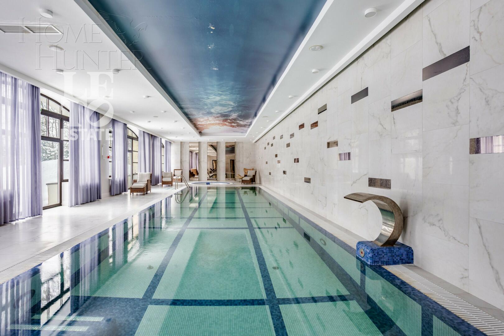 2-этажный коттедж 3 550 м² с отделкой