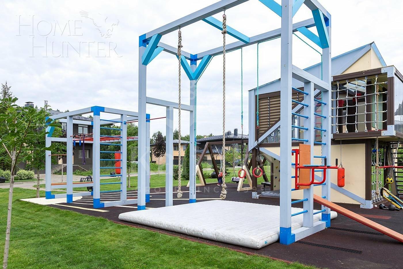 2-этажный коттедж 422.5 м² с отделкой