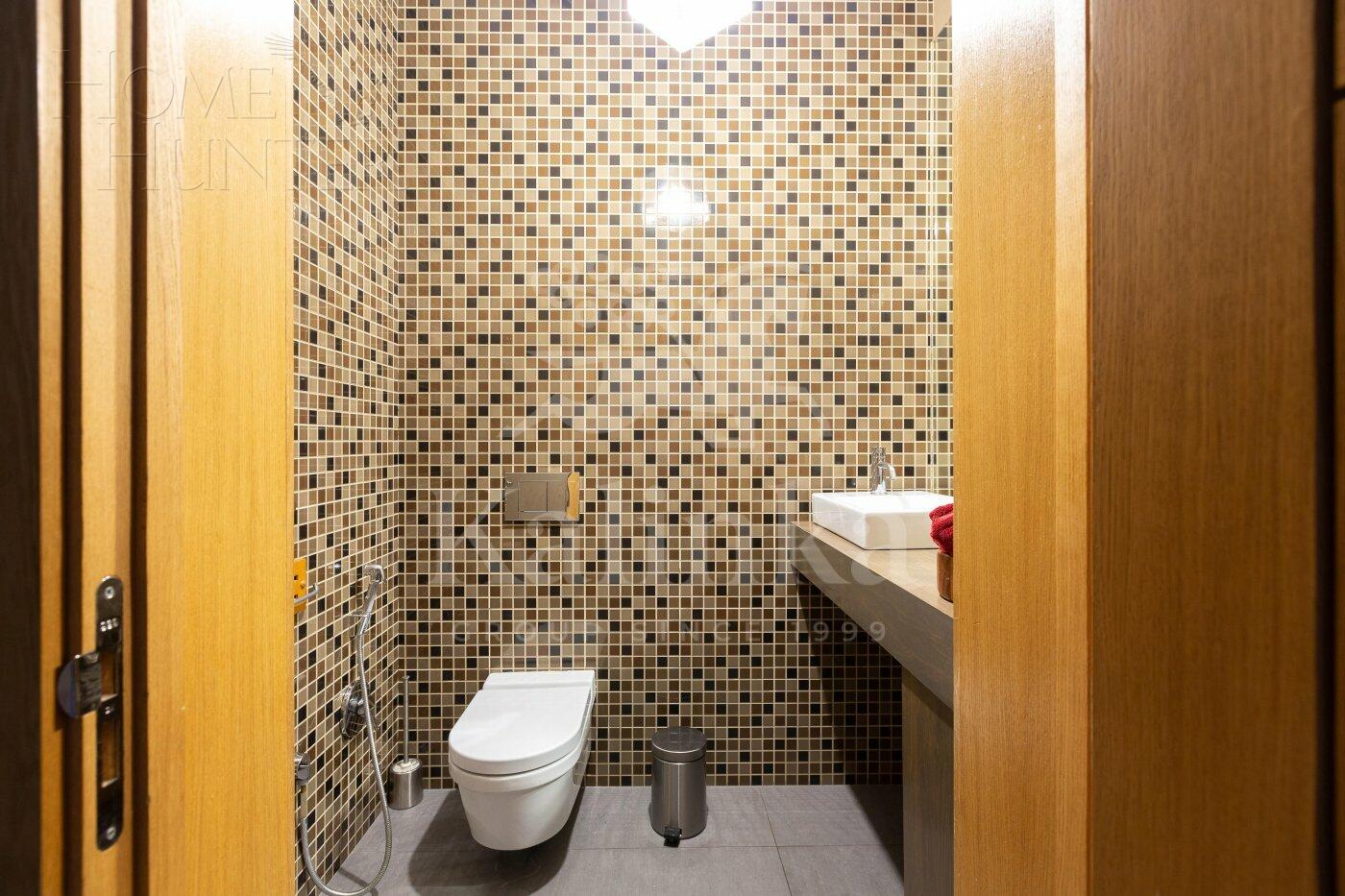 2-этажный коттедж 325 м² с отделкой