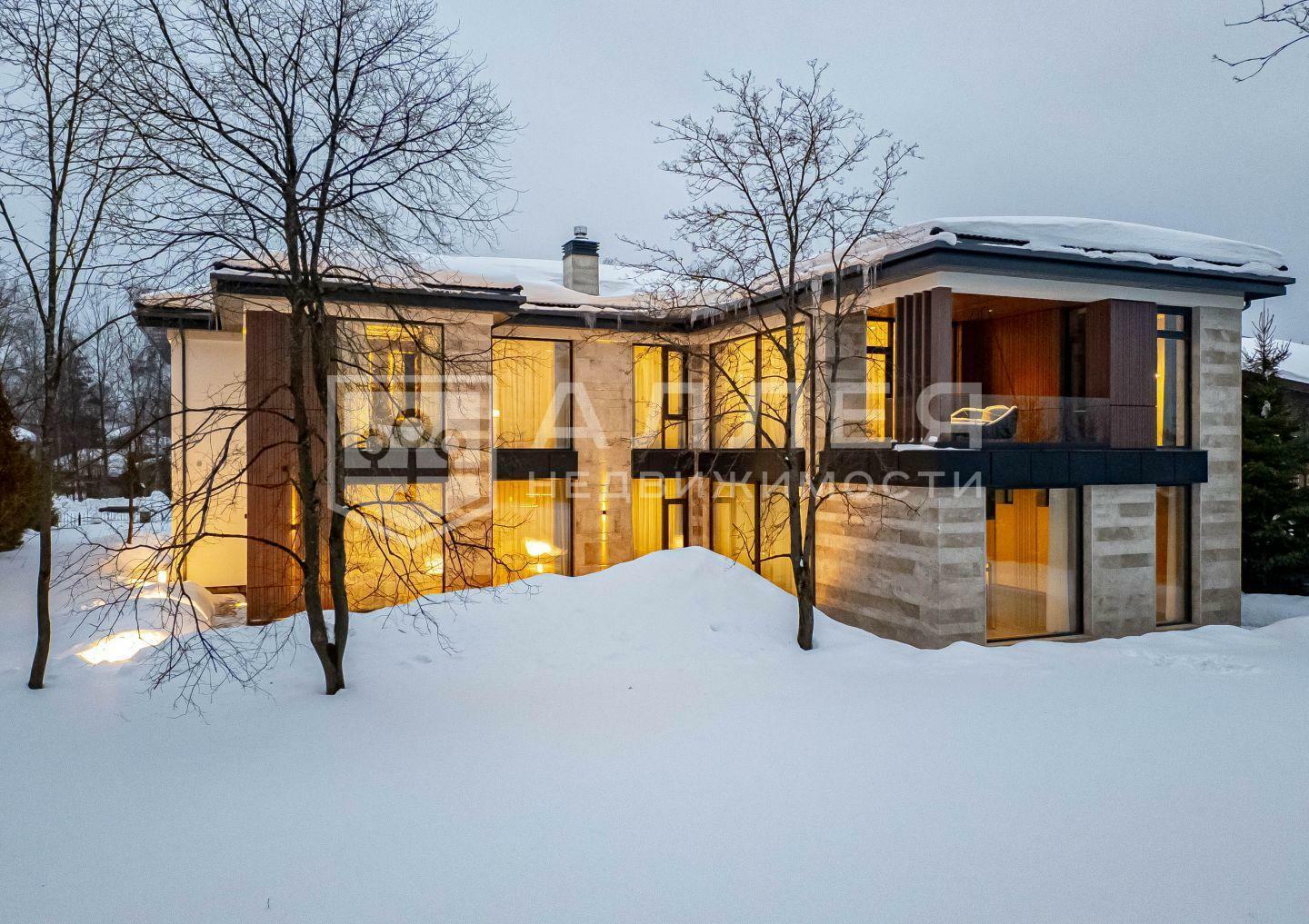 2-этажный коттедж 835 м² с отделкой