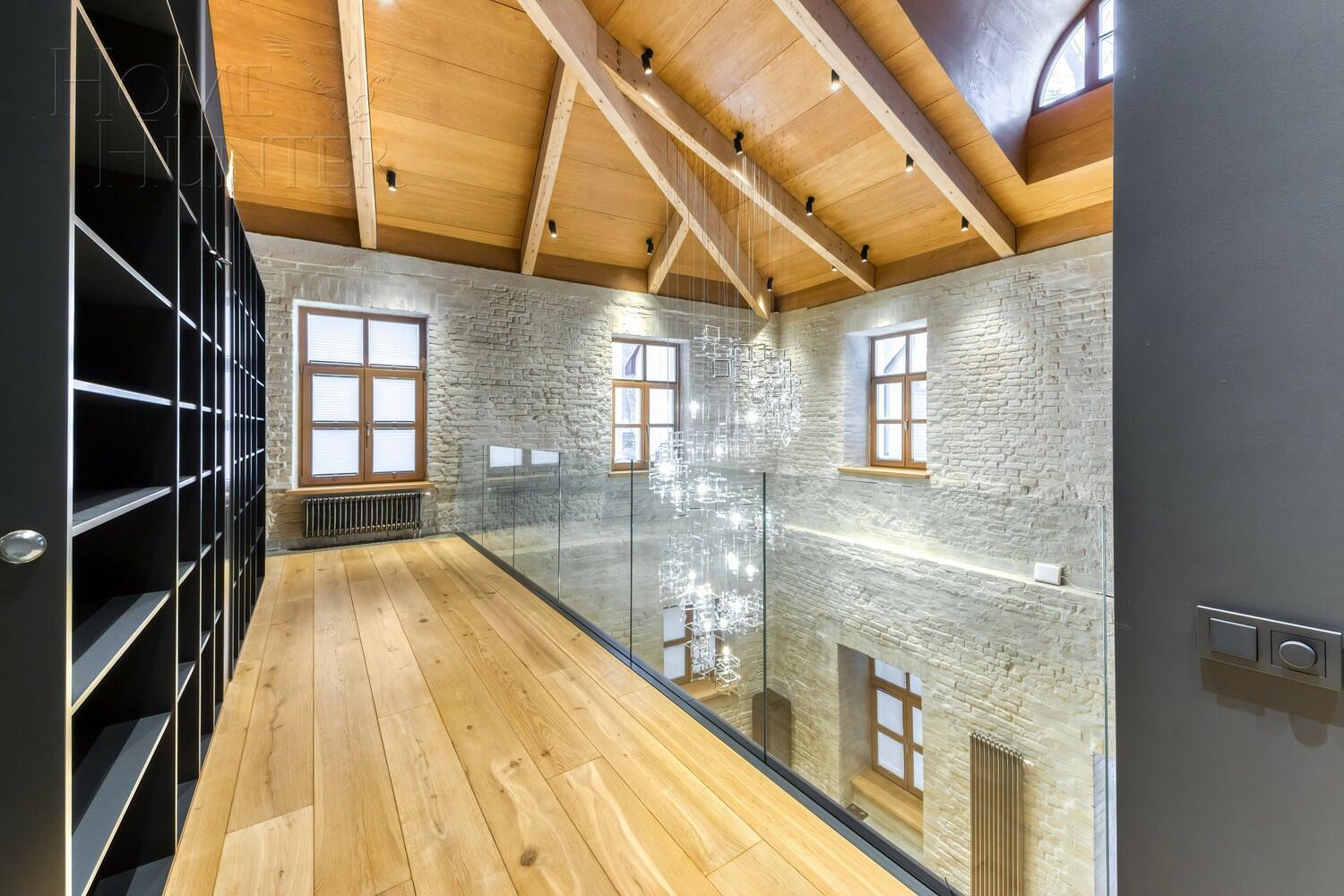 2-УРОВНЕВЫЙ ТАУНХАУС С ОТДЕЛКОЙ 165 М² НА 1 ЭТАЖЕ