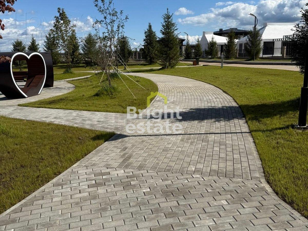 Участок 10.6 сот. в охраняемом поселке