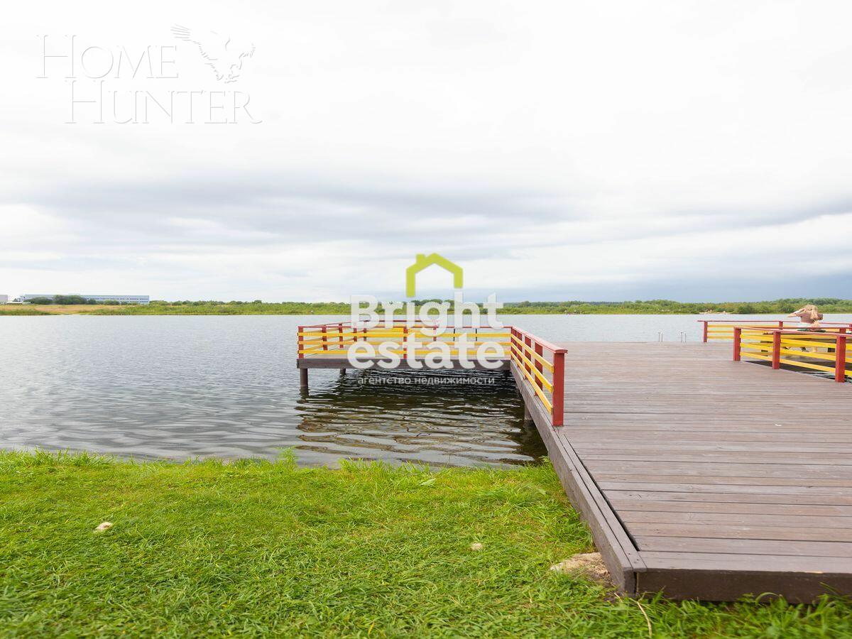 Участок 10.6 сот. в охраняемом поселке