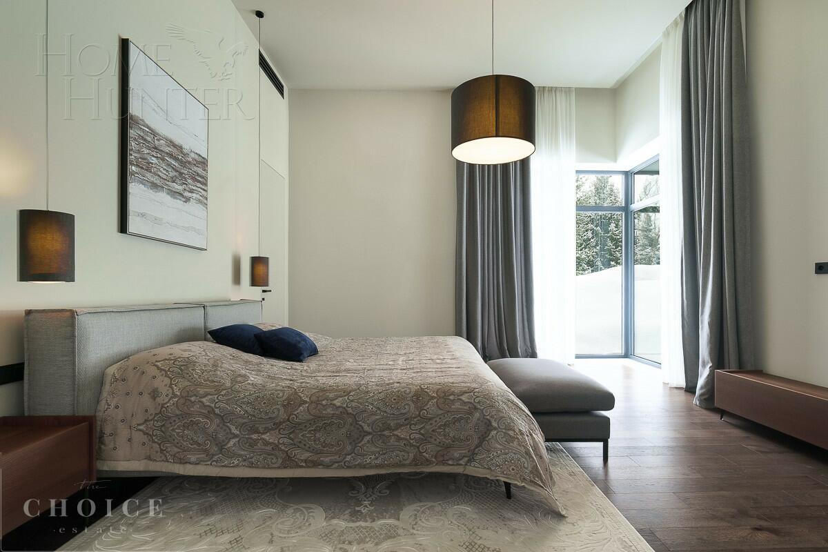 2-этажный коттедж 500 м² с отделкой