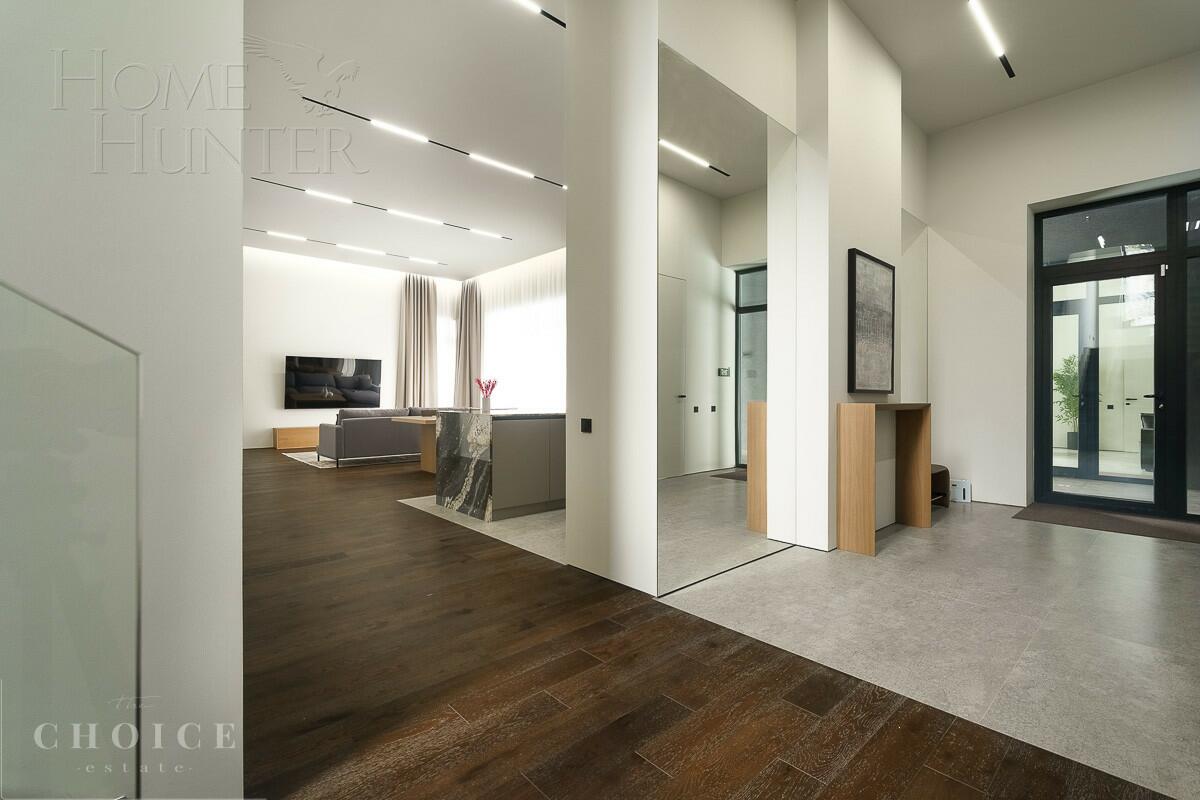 2-этажный коттедж 500 м² с отделкой