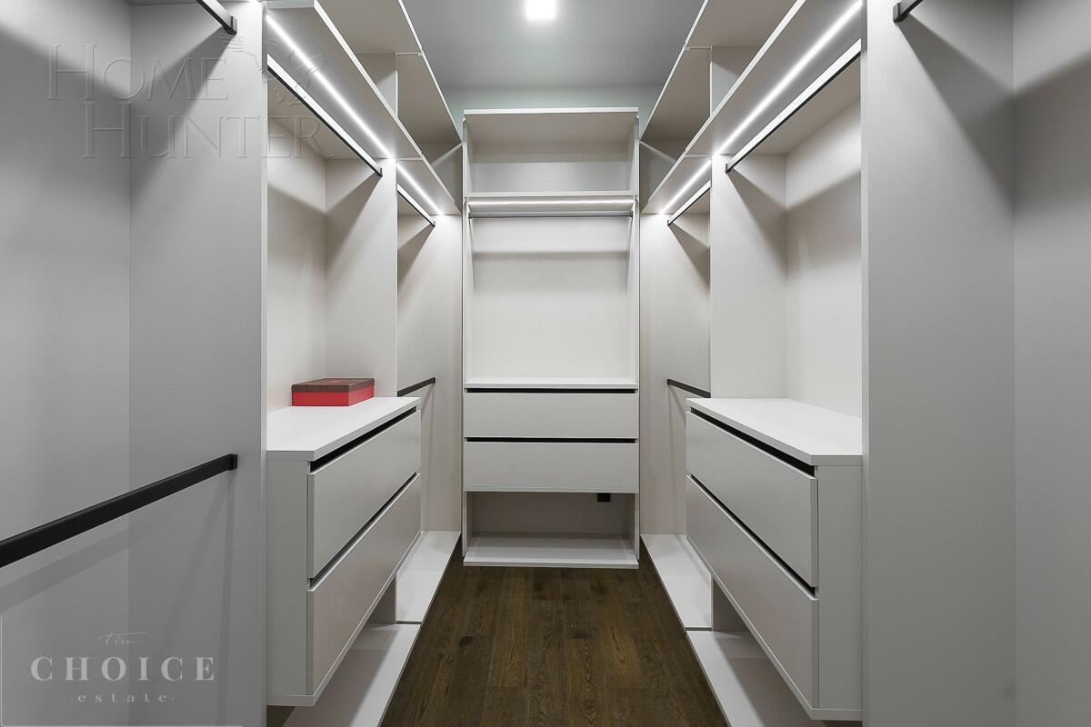 2-этажный коттедж 500 м² с отделкой