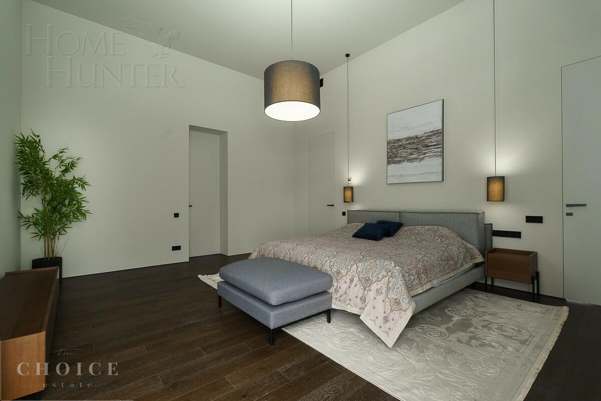 2-этажный коттедж 500 м² с отделкой