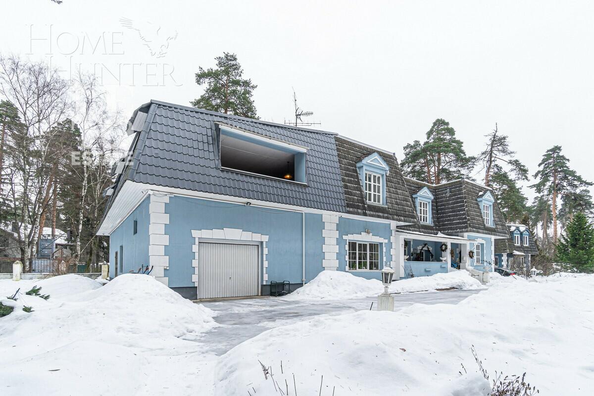 4-этажный коттедж 584 м² с отделкой