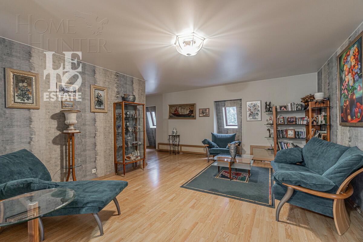 4-этажный коттедж 584 м² с отделкой