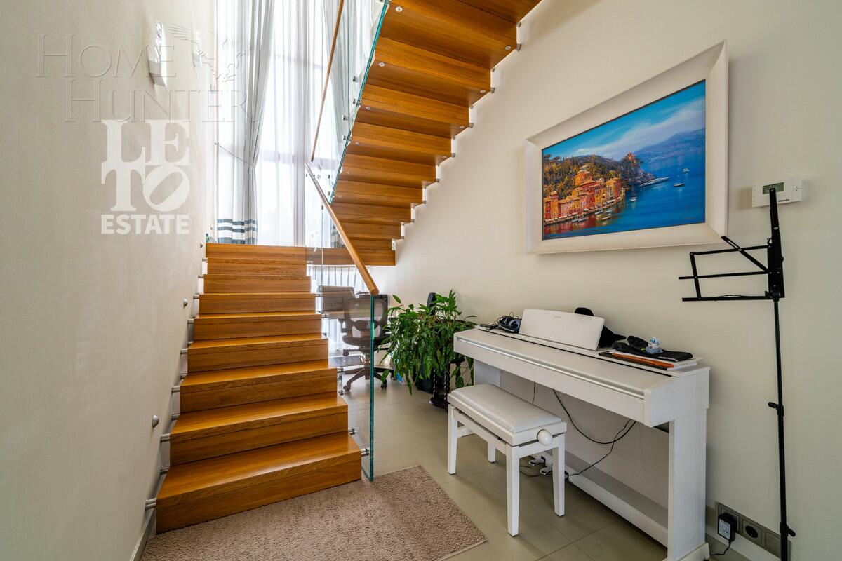 2-этажный коттедж 1 129 м² с отделкой