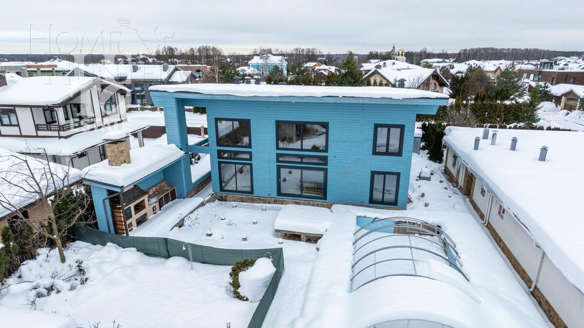 2-этажный коттедж 1 129 м² с отделкой