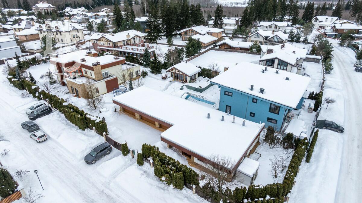 2-этажный коттедж 1 129 м² с отделкой