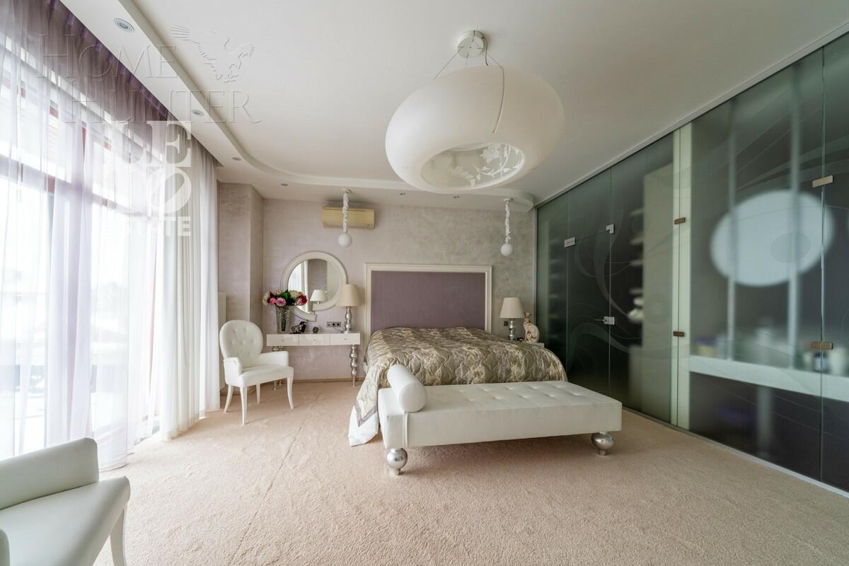 2-этажный коттедж 1 129 м² с отделкой