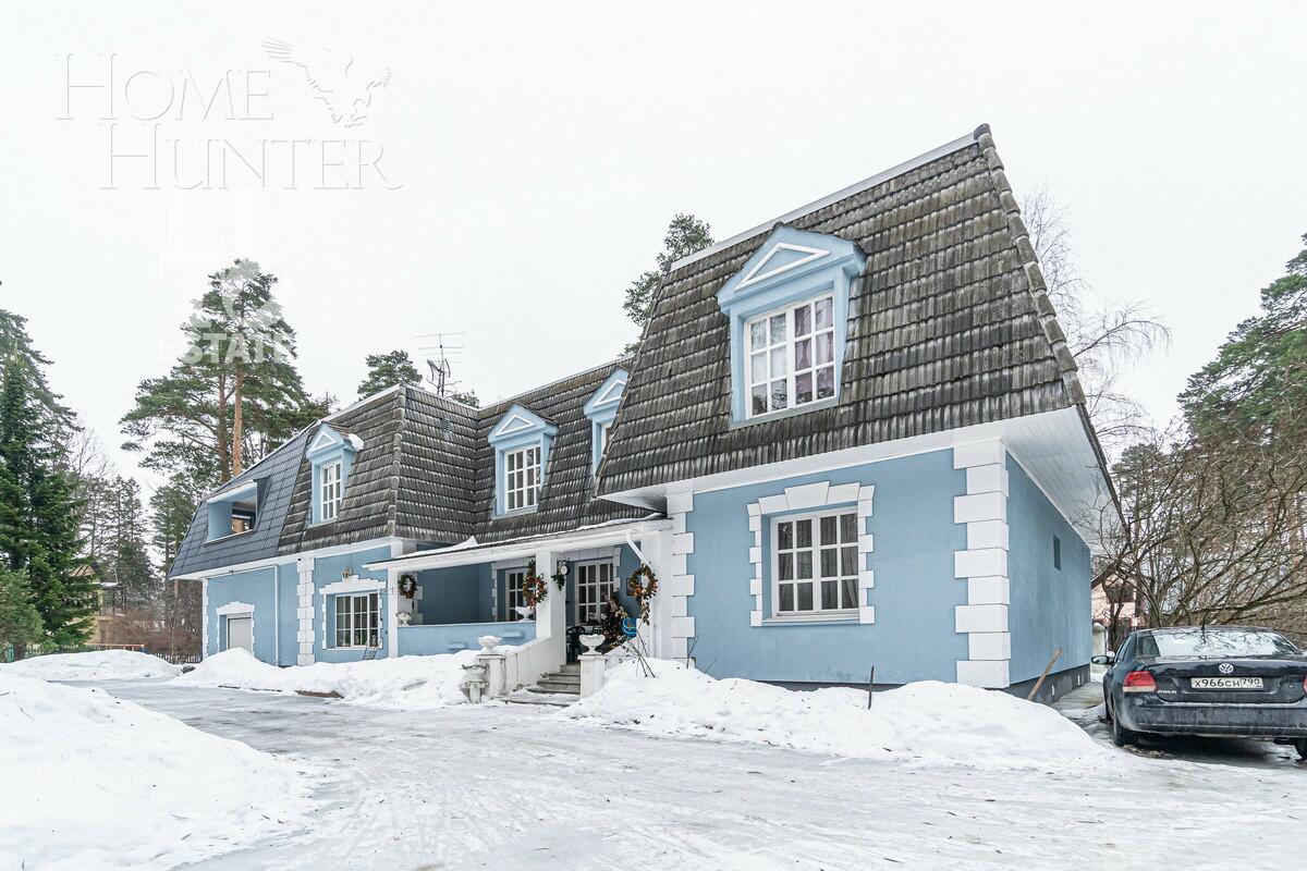 4-этажный коттедж 584 м² с отделкой