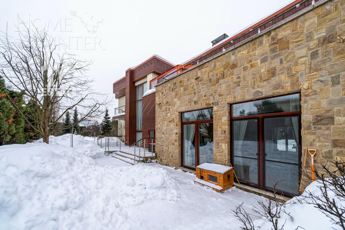 2-этажный коттедж 1 129 м² с отделкой