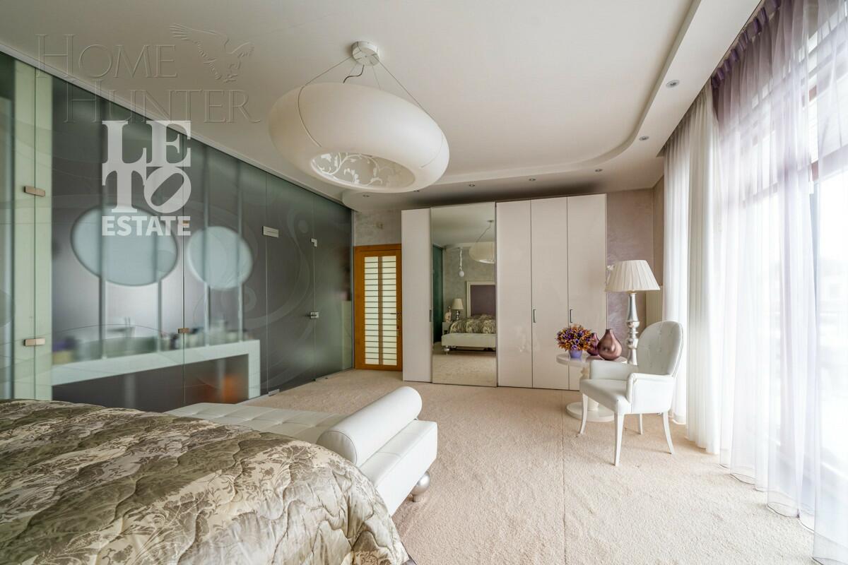 2-этажный коттедж 1 129 м² с отделкой