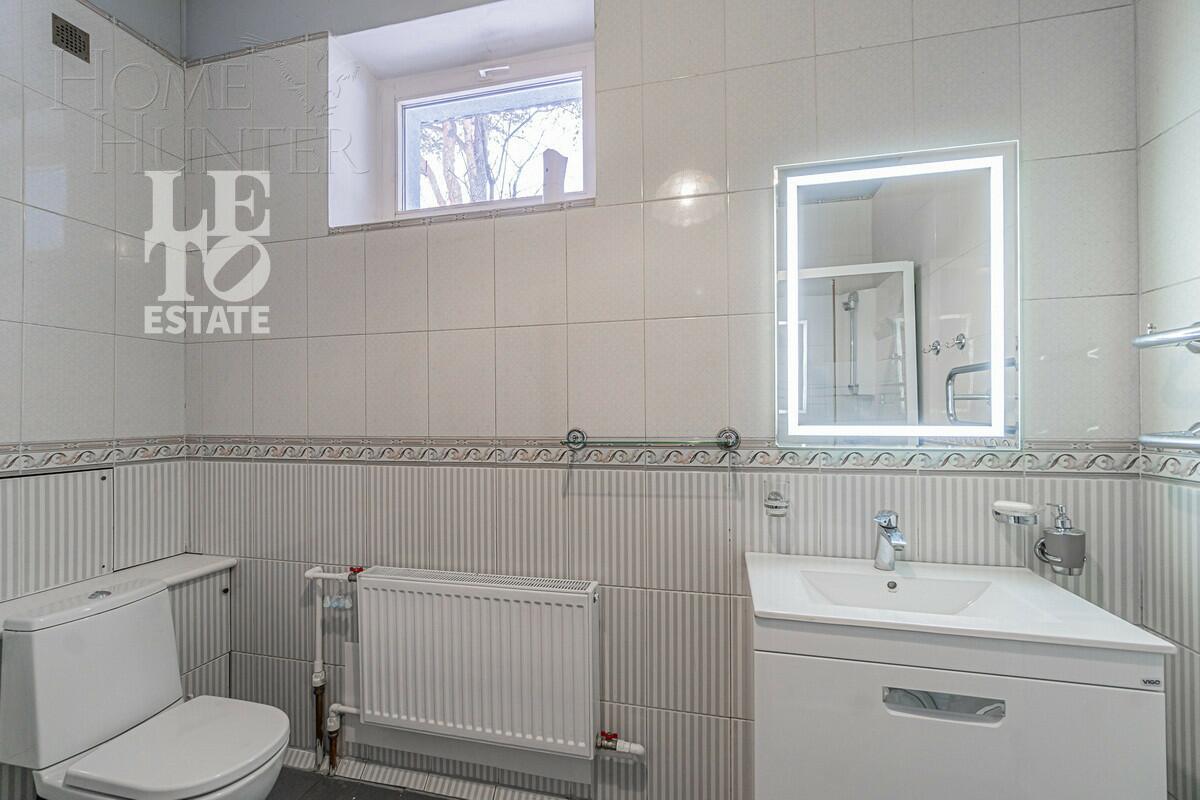 4-этажный коттедж 584 м² с отделкой