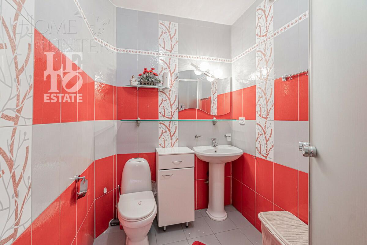 4-этажный коттедж 584 м² с отделкой