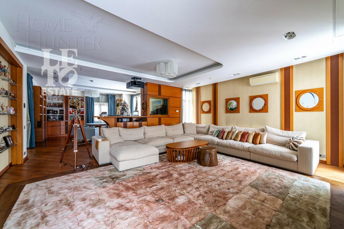 2-этажный коттедж 1 129 м² с отделкой