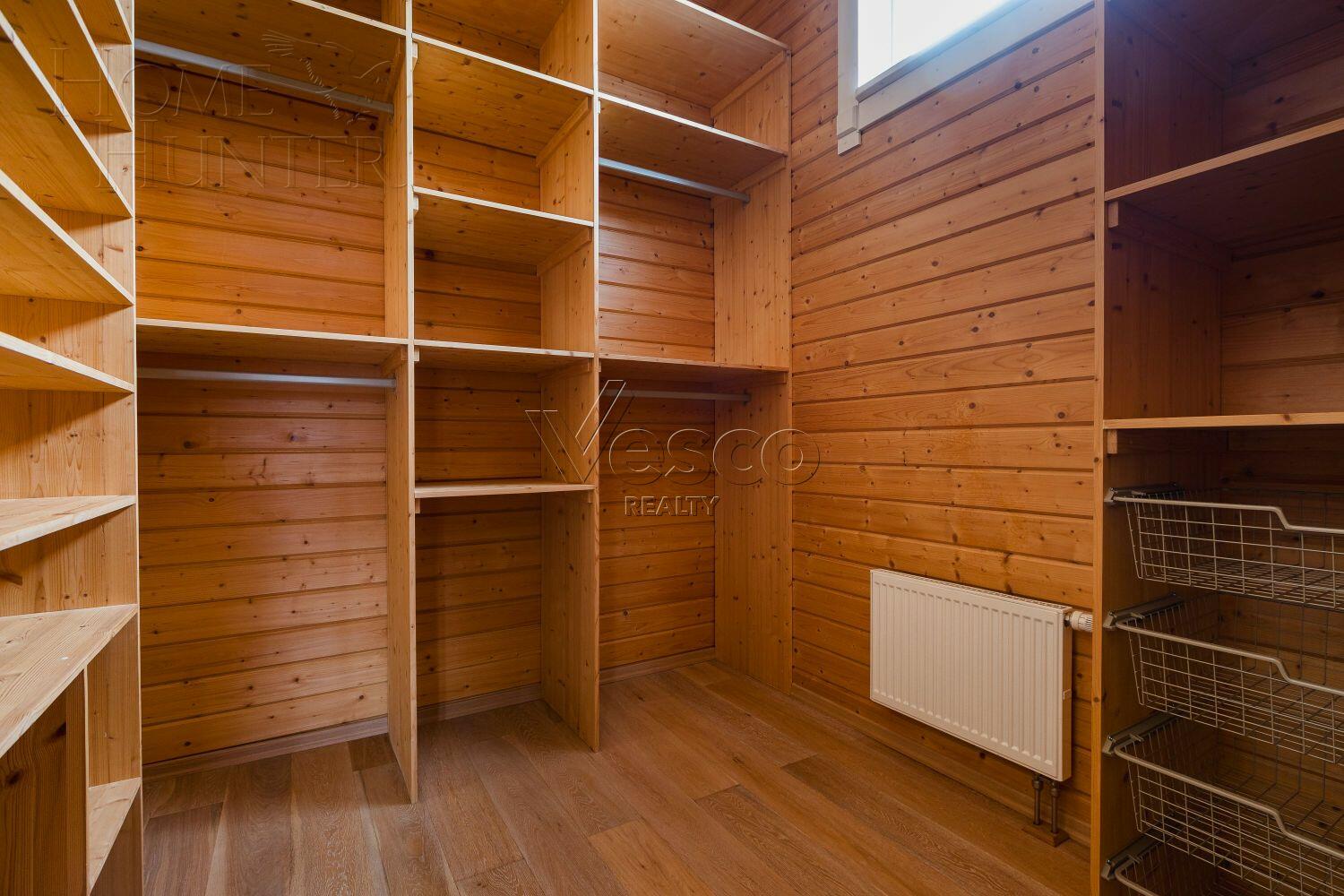 2-этажный коттедж 1 192 м² с отделкой