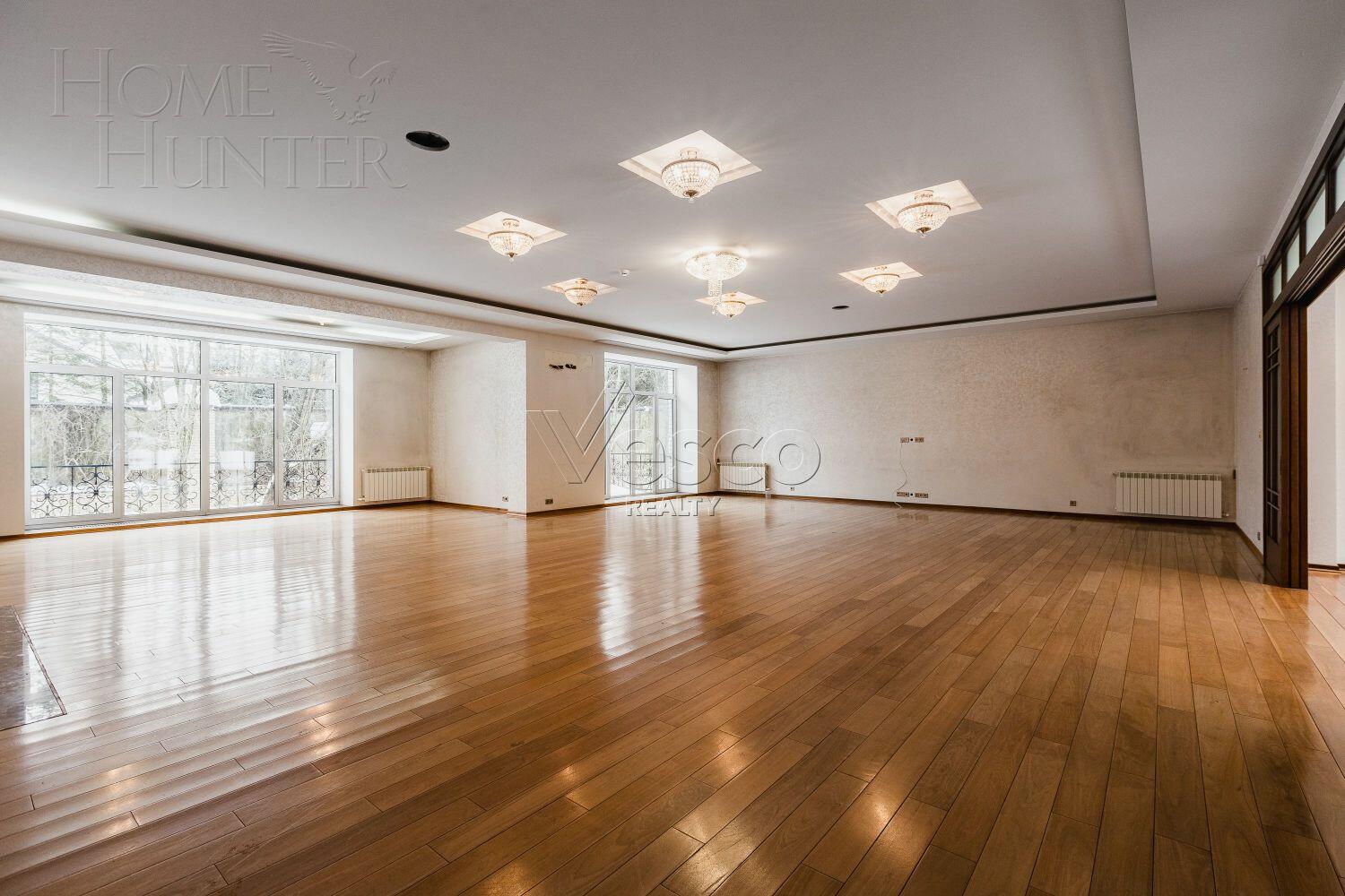 2-этажный коттедж 1 192 м² с отделкой