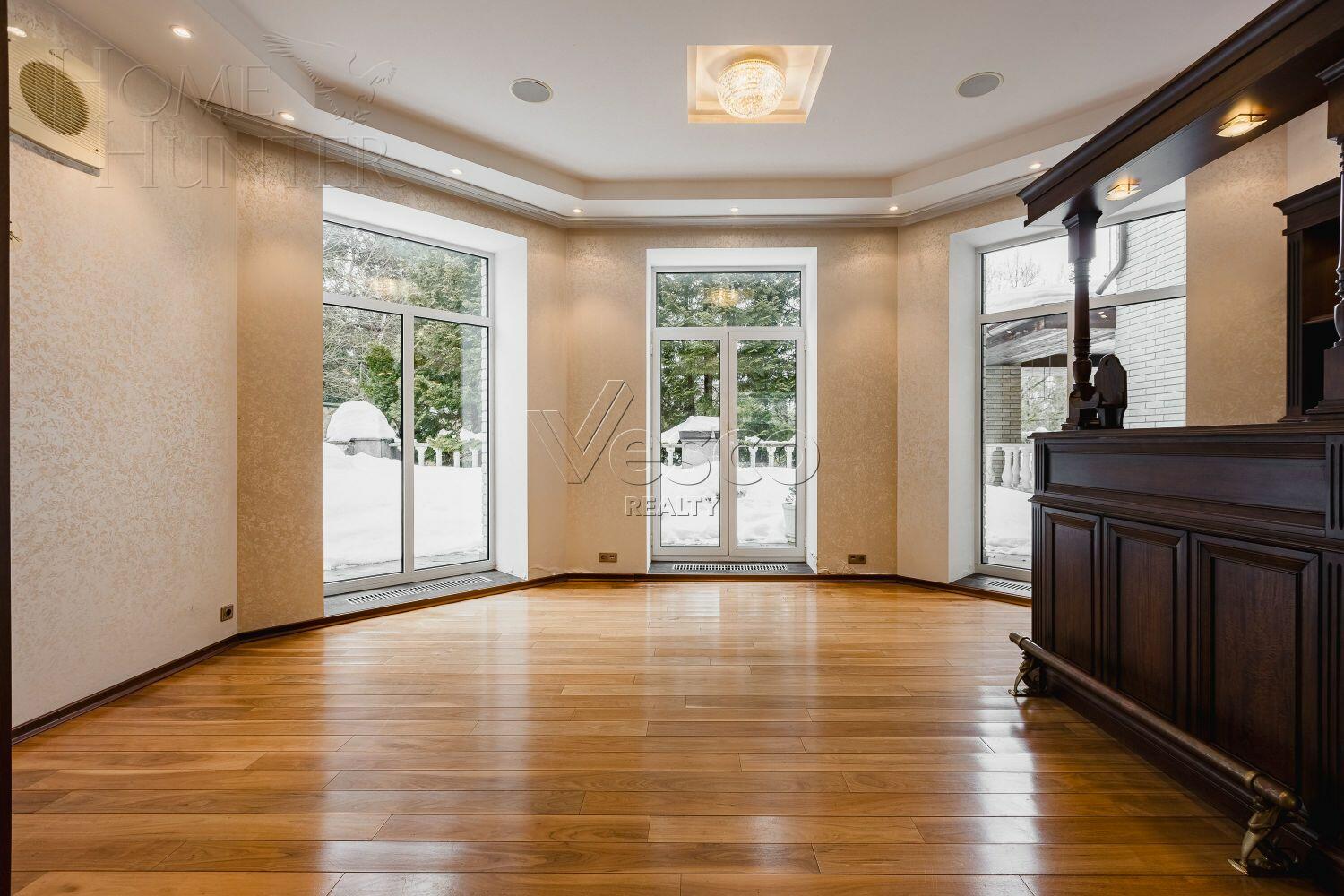 2-этажный коттедж 1 192 м² с отделкой