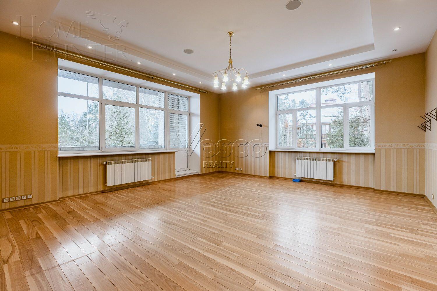 2-этажный коттедж 1 192 м² с отделкой