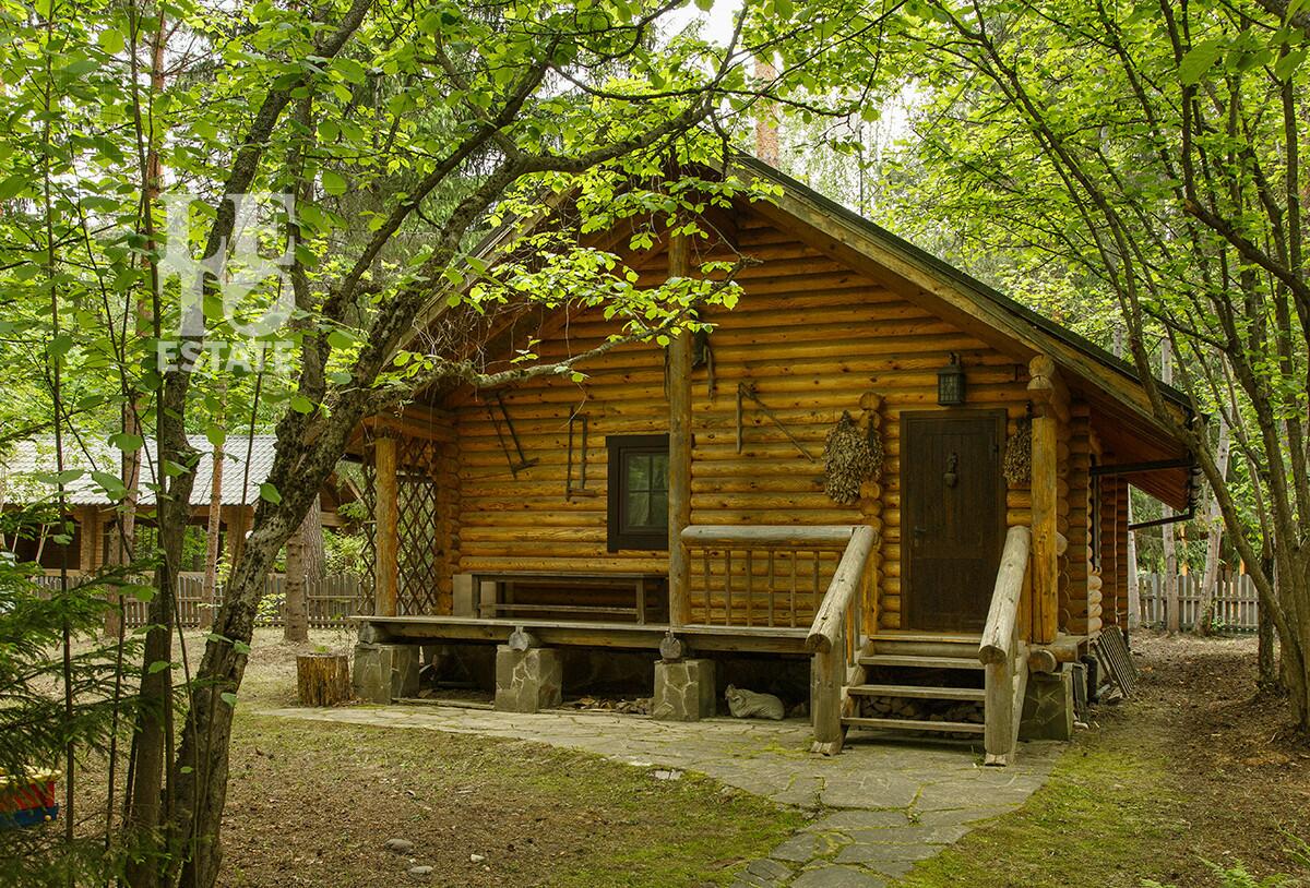 2-этажный коттедж 215.4 м² с отделкой