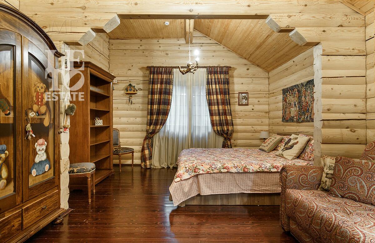 2-этажный коттедж 215.4 м² с отделкой