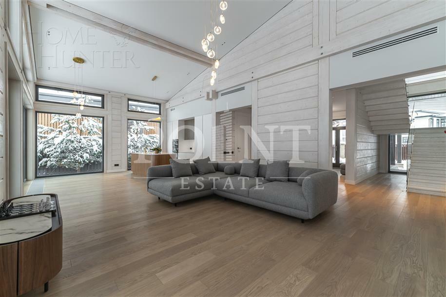 2-этажный коттедж 450 м² с отделкой
