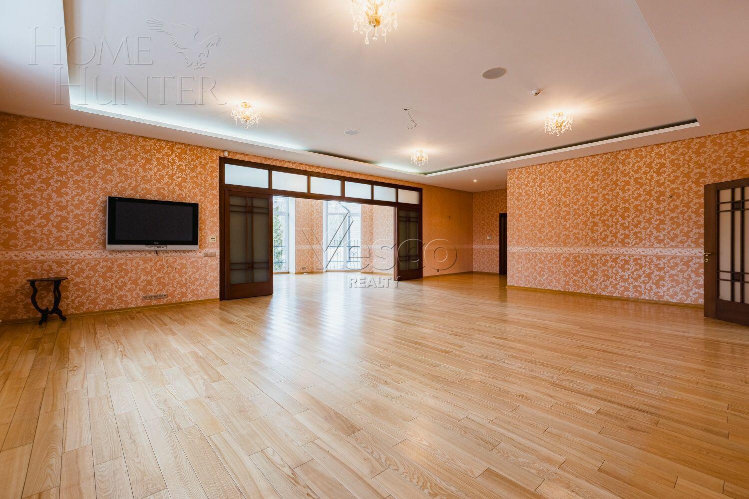 2-этажный коттедж 1 192 м² с отделкой