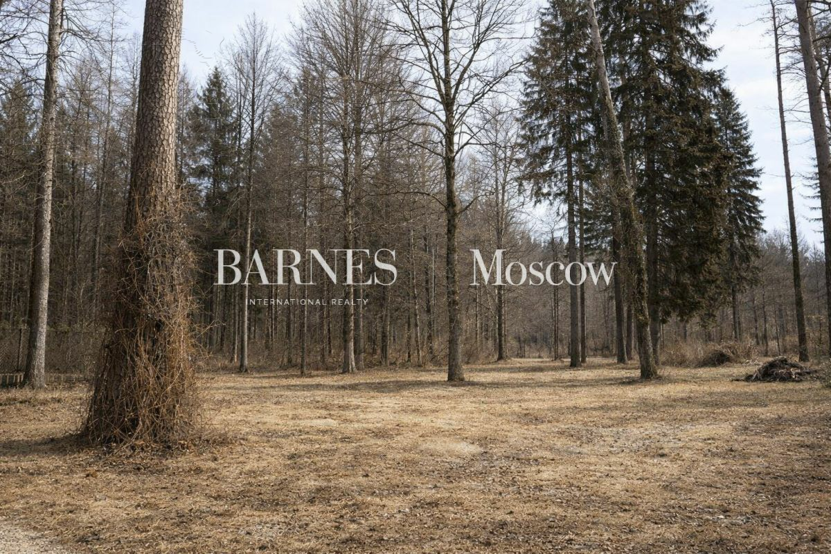 Участок 44 сот. в охраняемом поселке