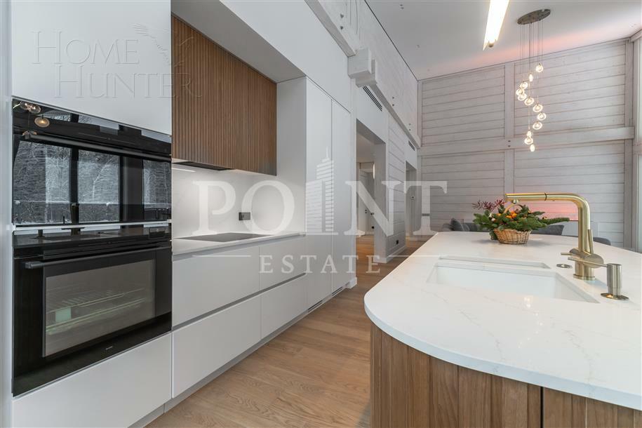 2-этажный коттедж 450 м² с отделкой