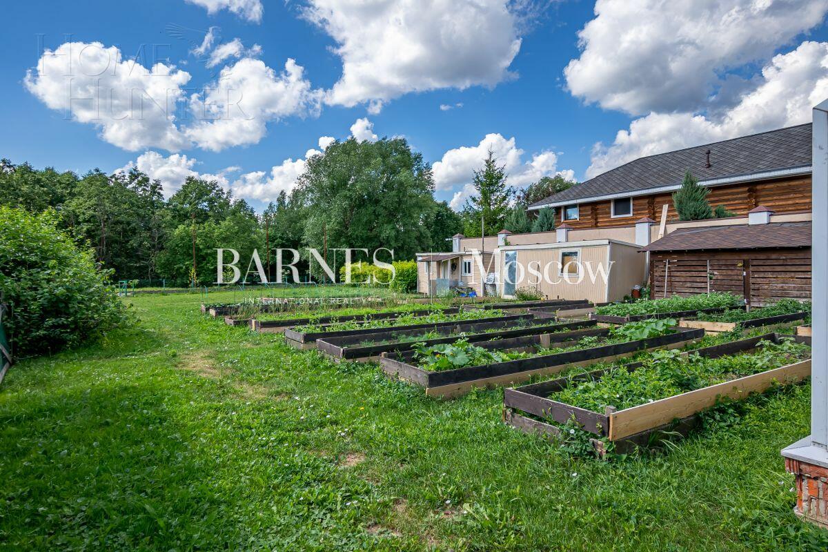 2-этажный коттедж 700 м² с отделкой