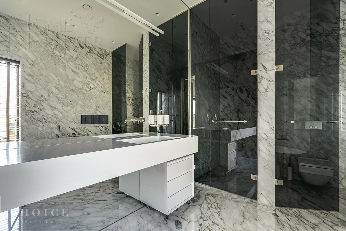 2-этажный коттедж 852 м² с отделкой