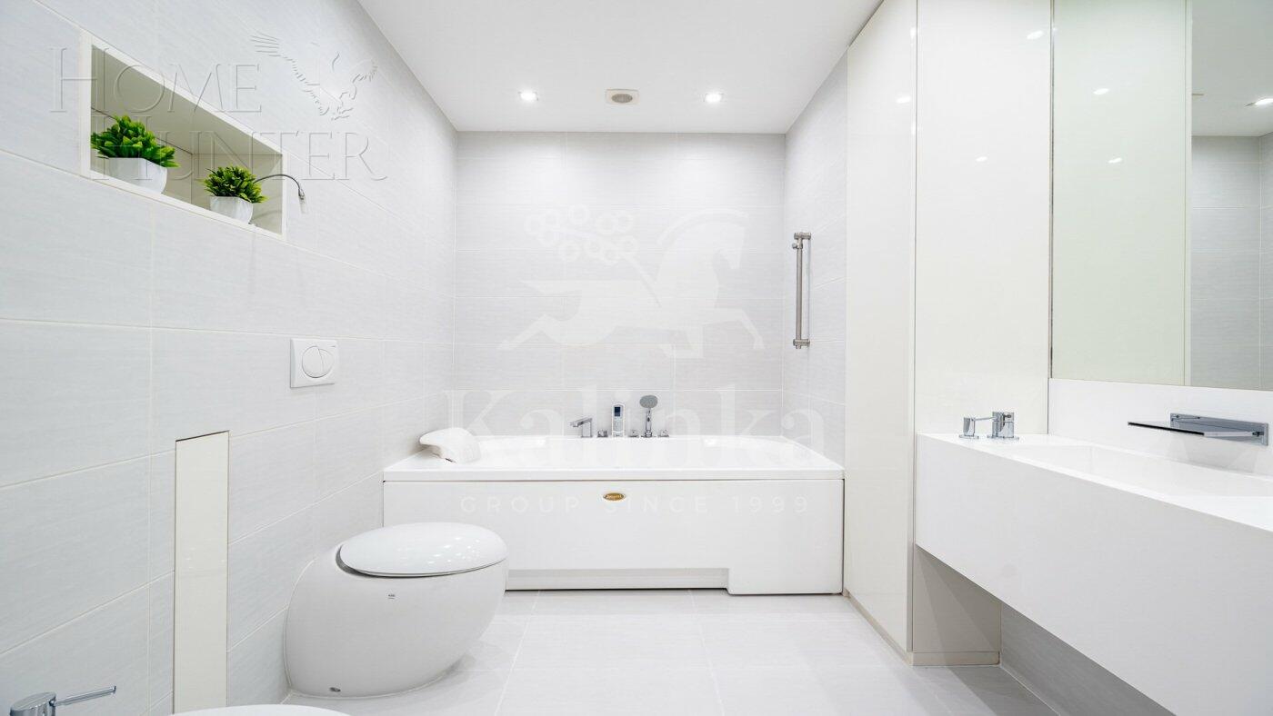 5-КОМН. КВАРТИРА С ОТДЕЛКОЙ 206 М² НА 5 ЭТАЖЕ