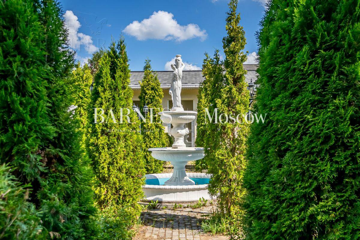 2-этажный коттедж 700 м² с отделкой