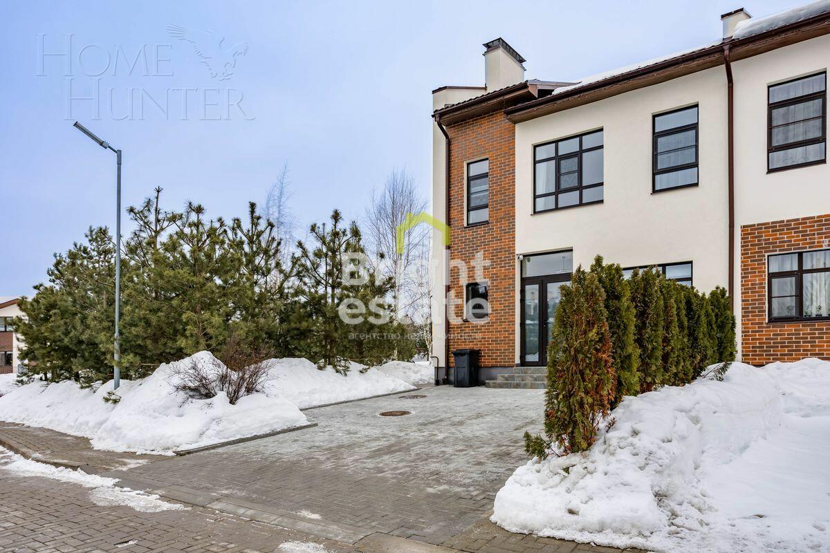 2-этажный таунхаус 170.5 м² с отделкой