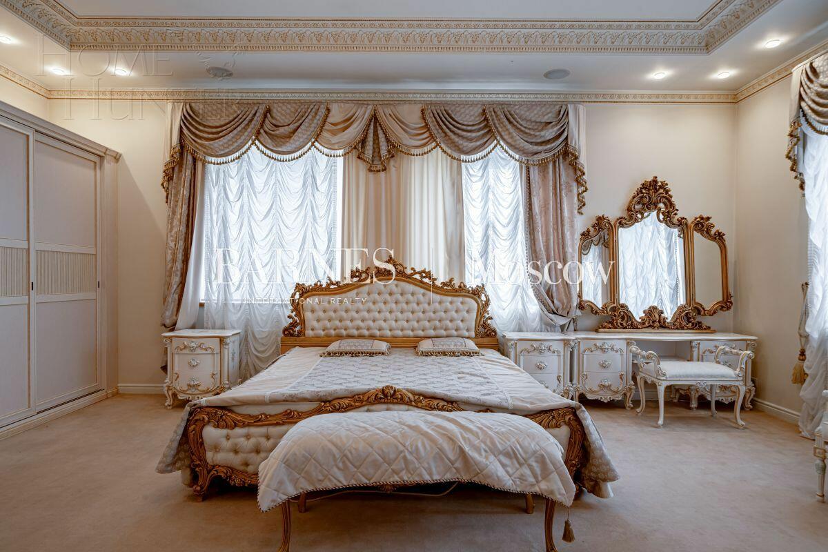 2-этажный коттедж 700 м² с отделкой