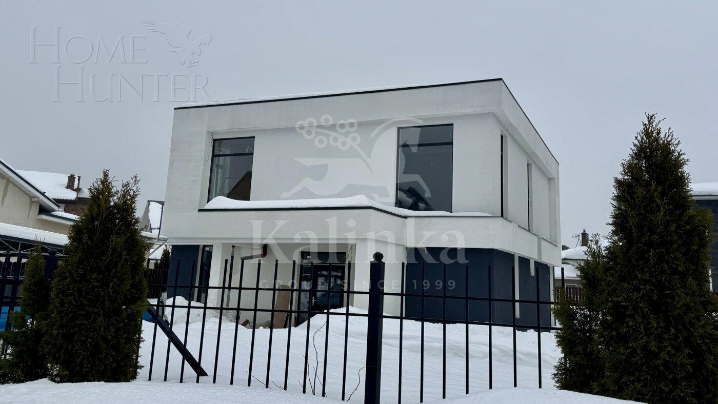 2-этажный коттедж 176 м² с отделкой