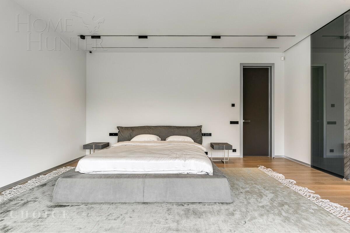 2-этажный коттедж 852 м² с отделкой