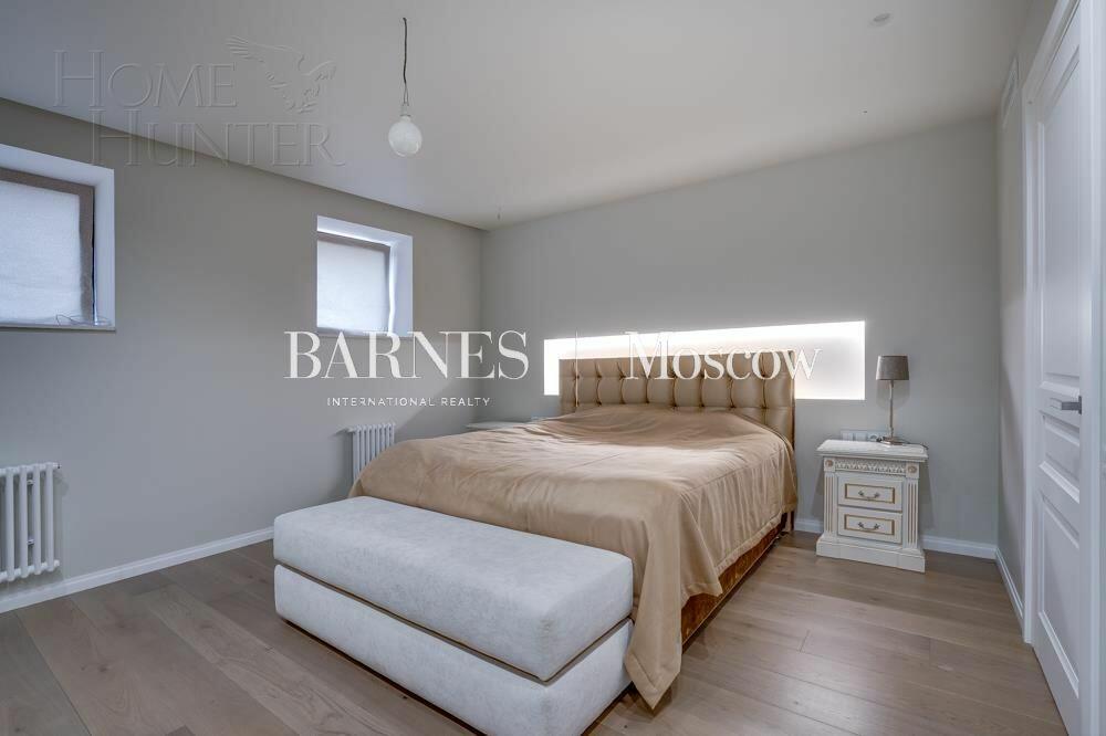 2-этажный коттедж 1 120 м² без отделки