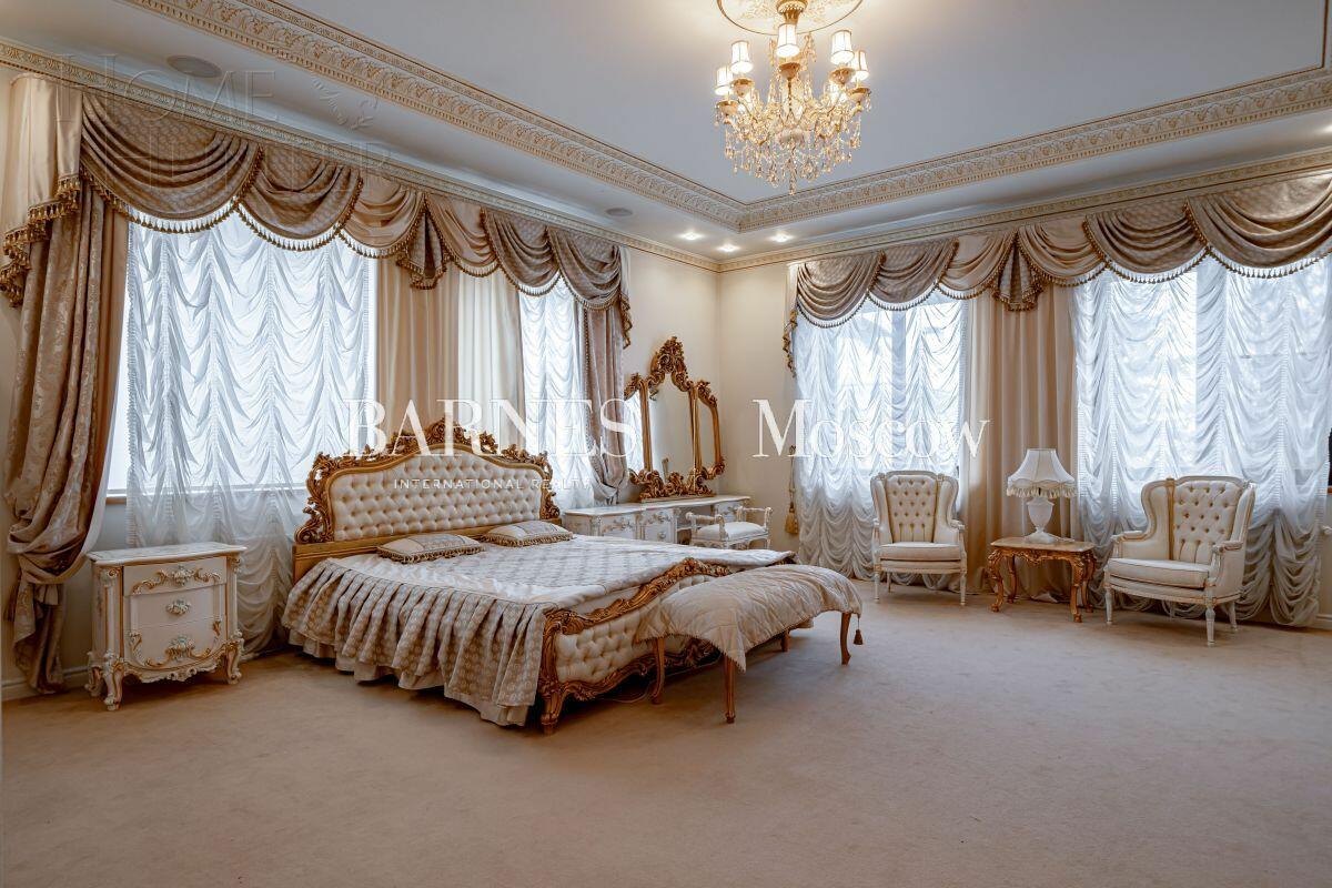 2-этажный коттедж 700 м² с отделкой