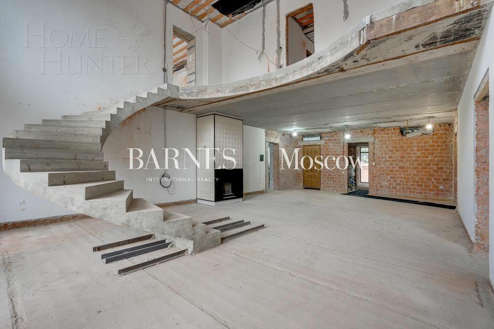 2-этажный коттедж 1 120 м² без отделки