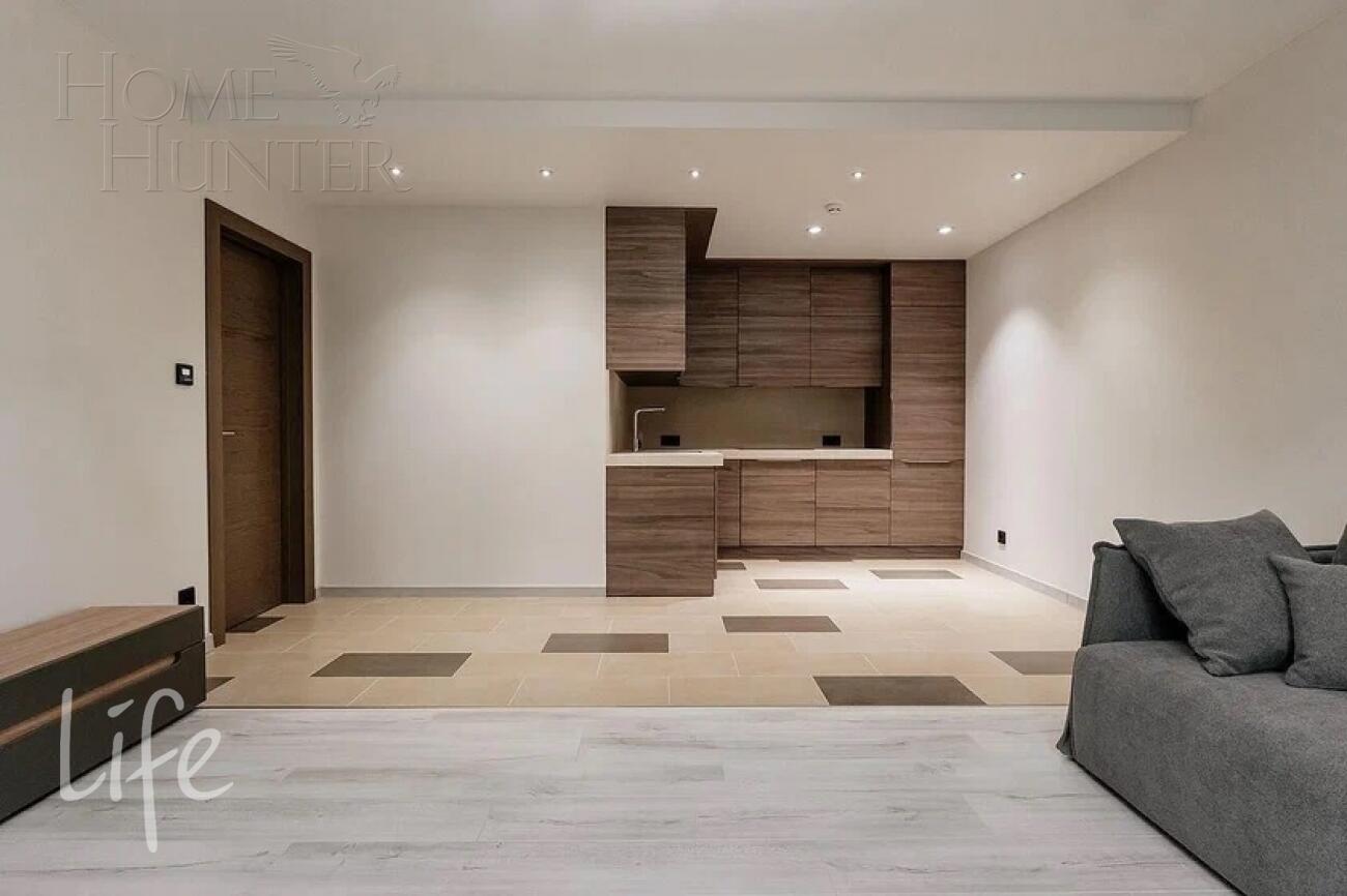 2-этажный коттедж 1 123 м² с отделкой